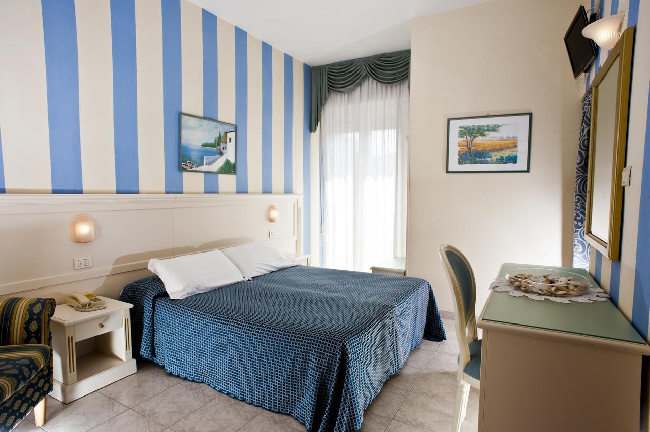 Hotel Alsen Rimini Extérieur photo